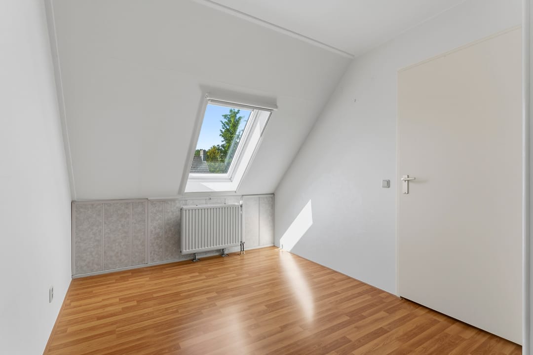 Photo 32 of Asterstraat 24