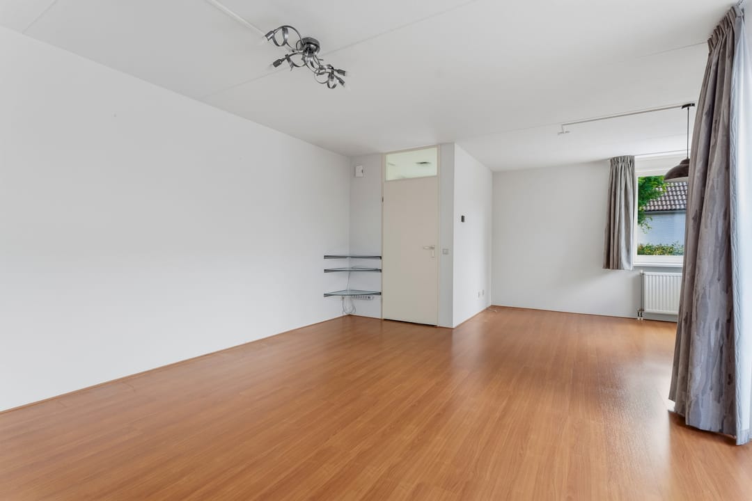 Photo 13 of Asterstraat 24