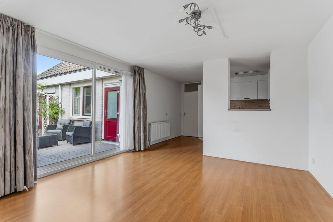 Photo 17 of Asterstraat 24