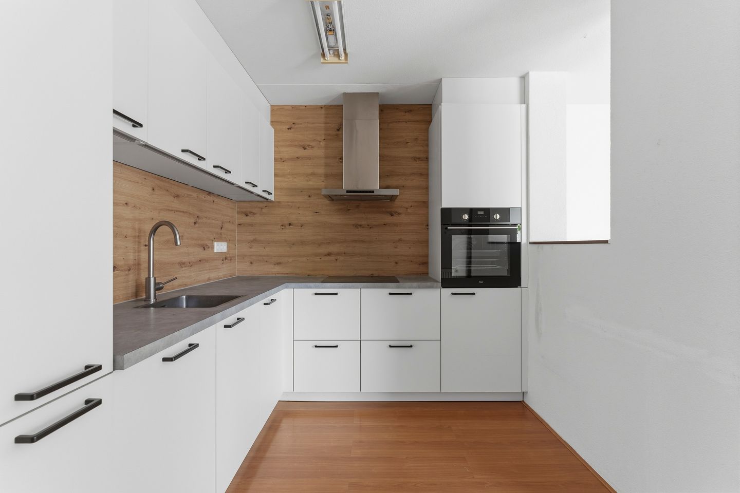Photo 14 of Asterstraat 24