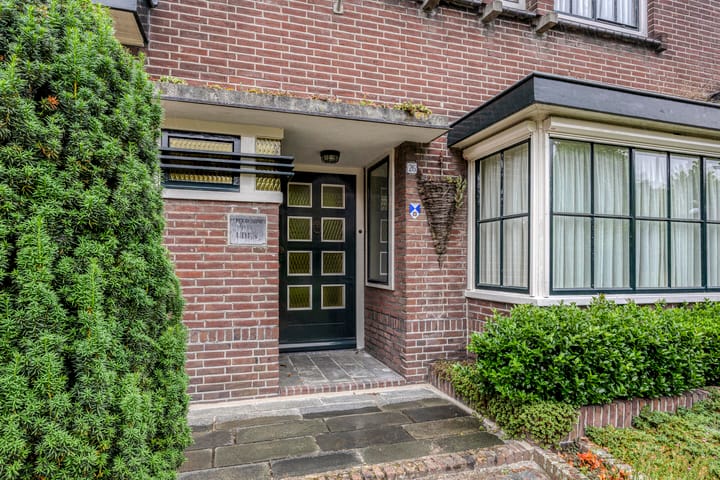 Photo 3 of Prior van Milstraat 26