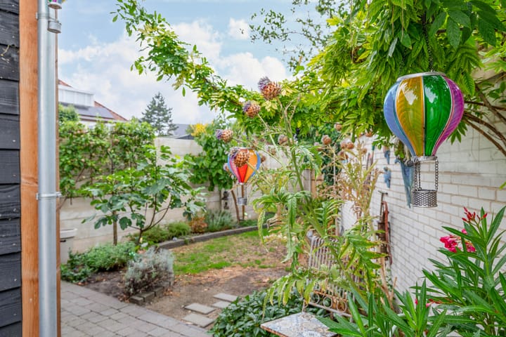 Hoekwoning te koop: Vinkendwarsstraat 16, Hillegom