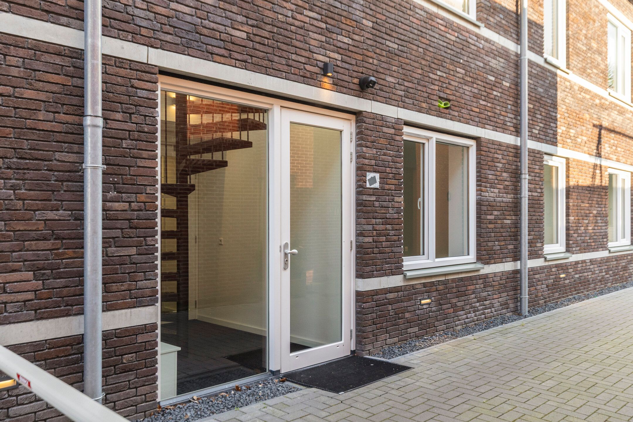Foto 6 van Grotestraat 104-D