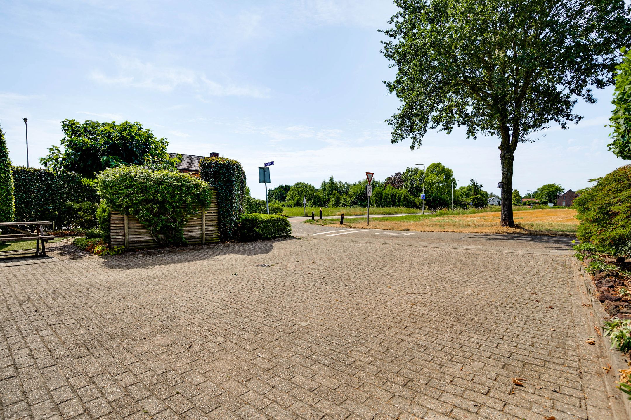 Photo 66 of Antoniusstraat 30