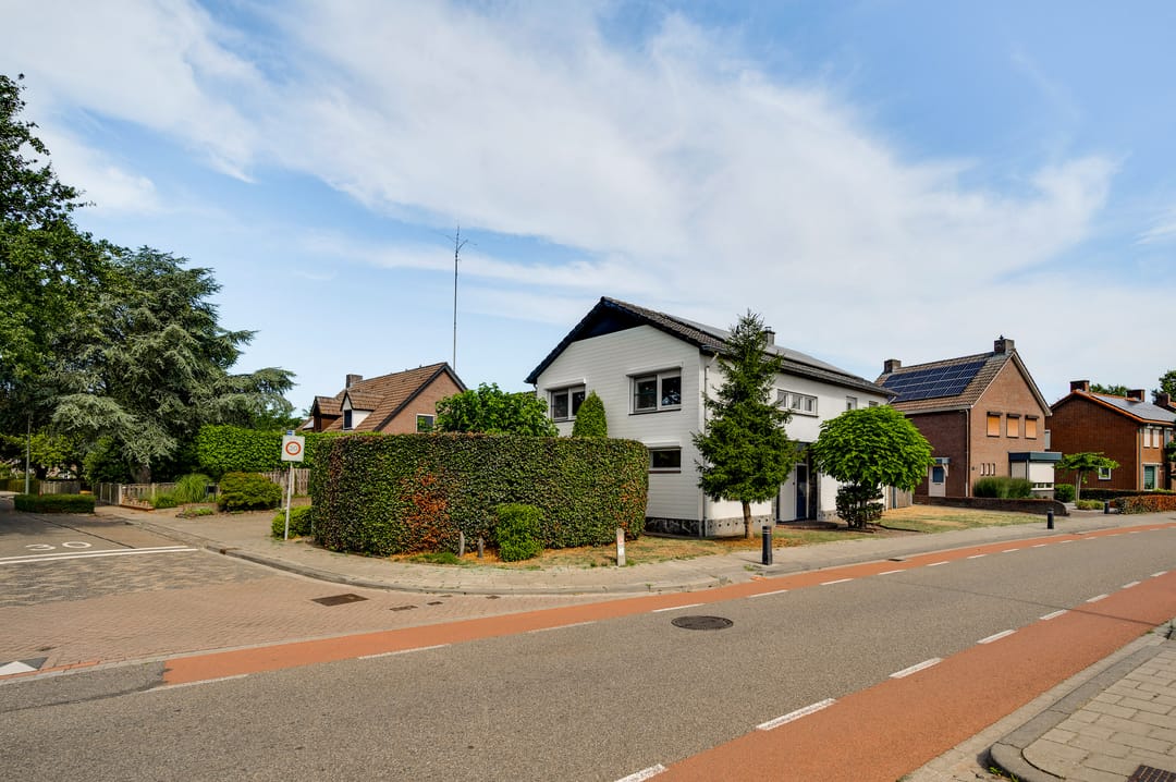 Photo 67 of Antoniusstraat 30