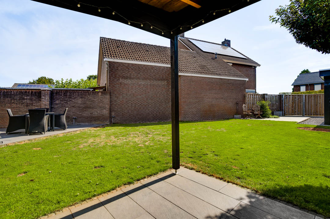 Photo 56 of Antoniusstraat 30