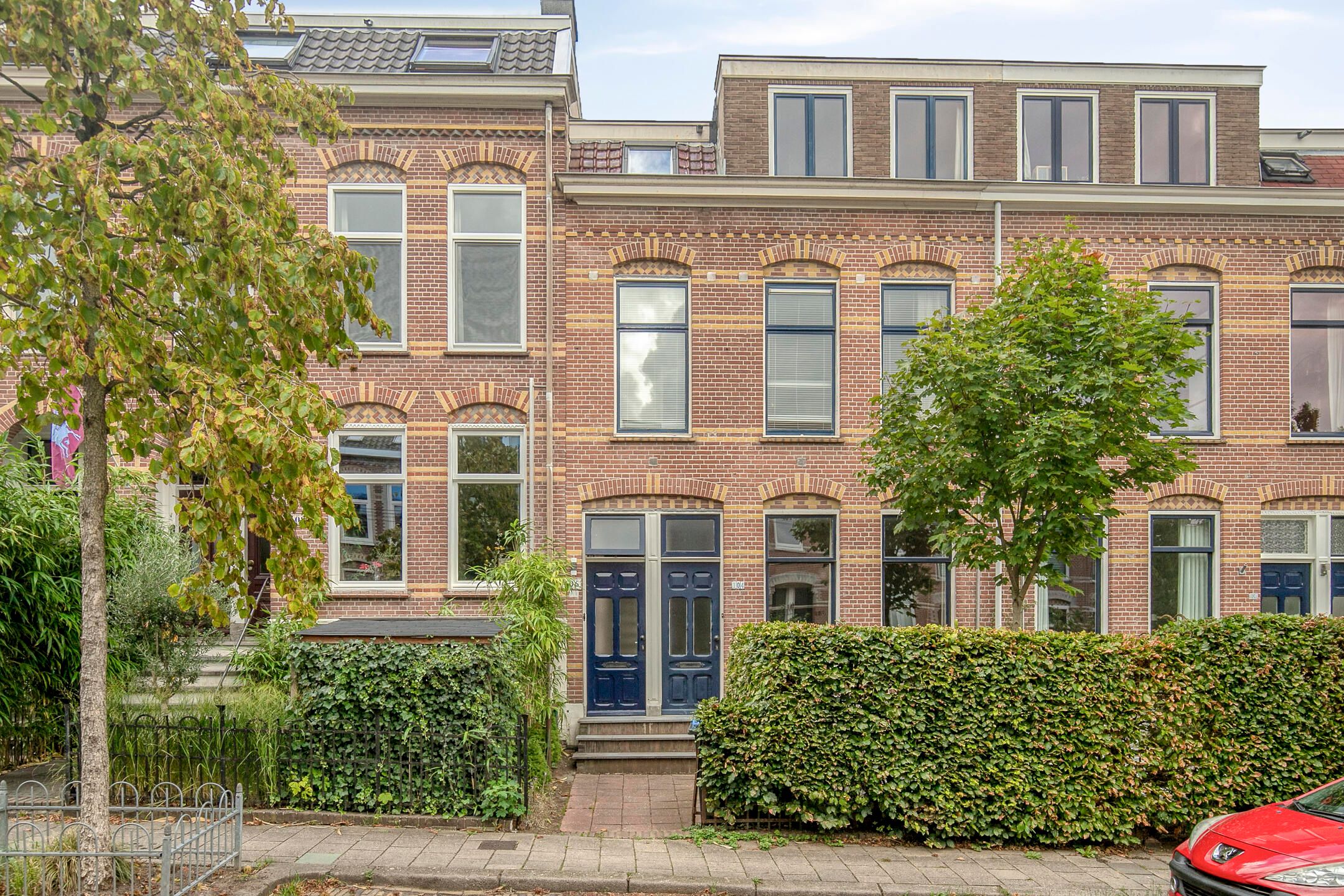 Graaf Lodewijkstraat 106 