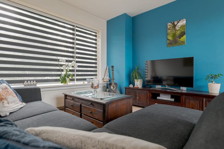 Tussenwoning te koop: Schepenlaan 11, Roden