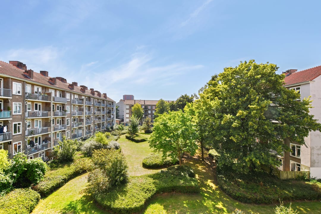 Photo 11 of Ariana Nozemanstraat 13-2