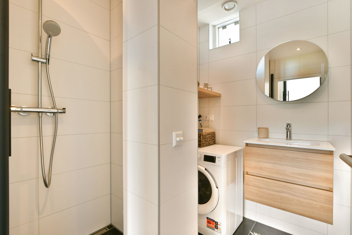 Photo 19 of Ariana Nozemanstraat 13-2