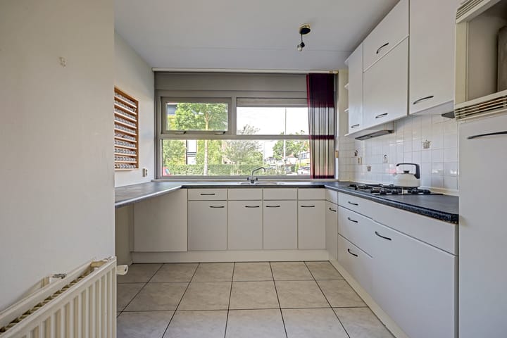 Foto 4 van Albert Schweitzerstraat 44