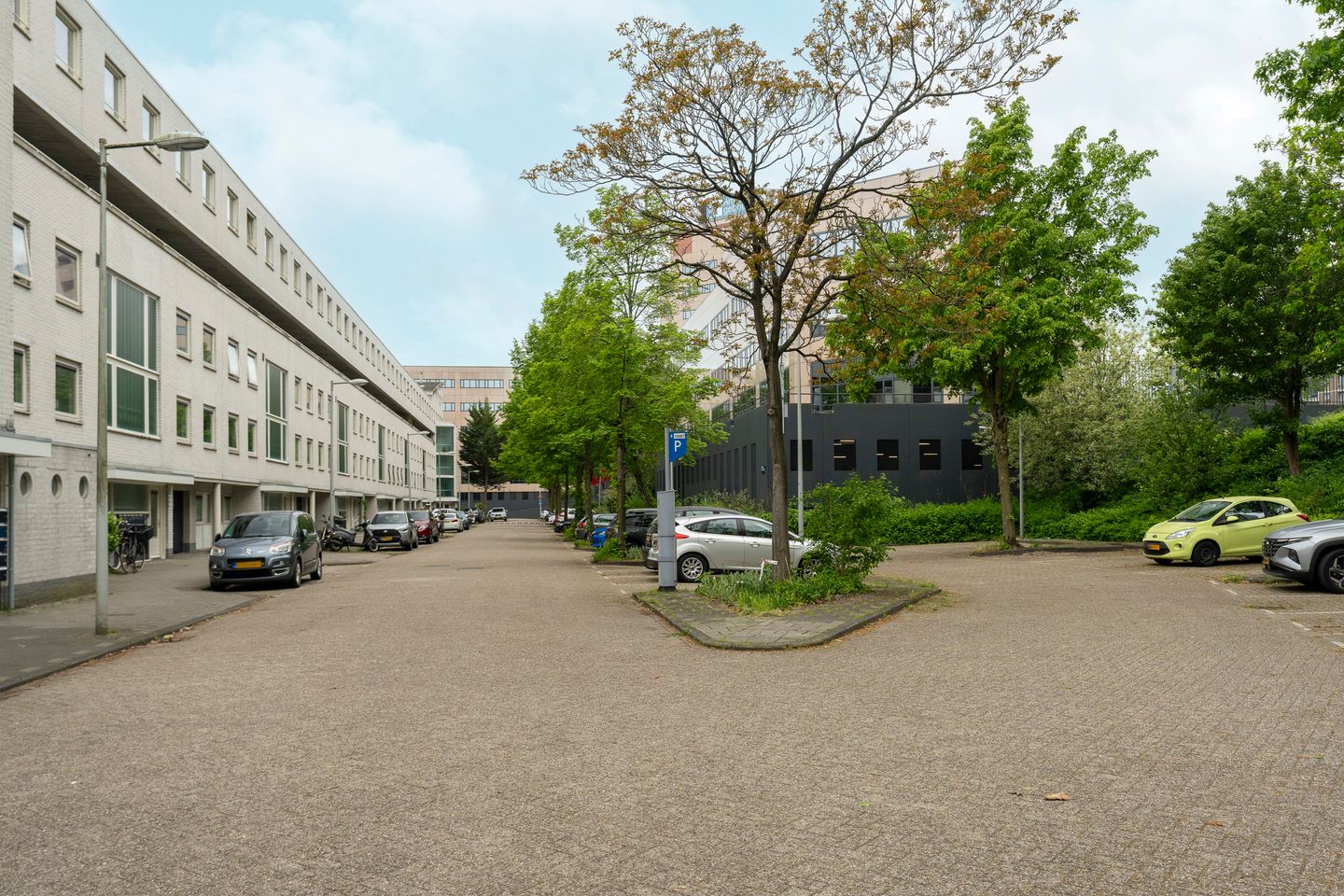 Photo 29 of Bertrand Russellstraat 88
