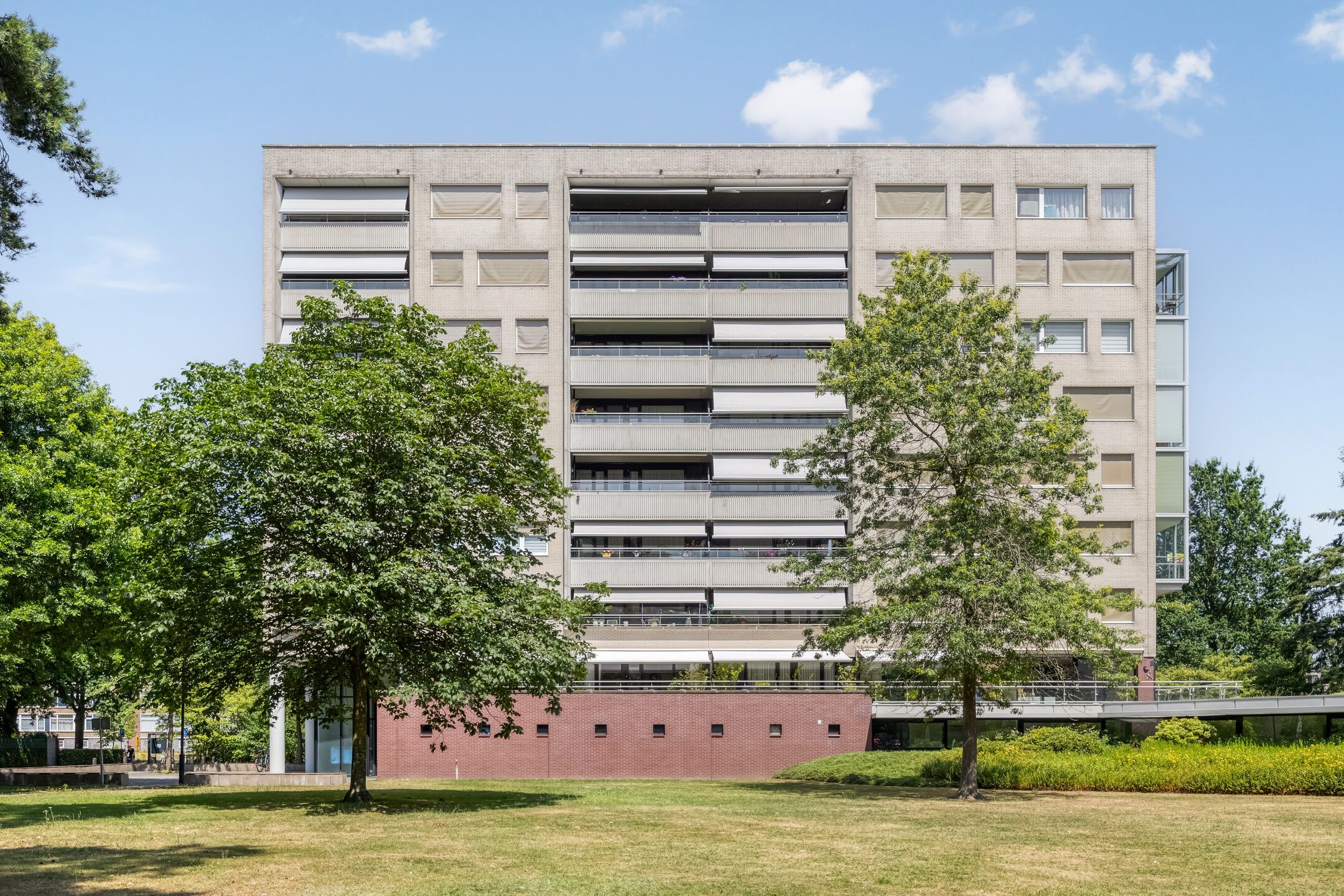 Magentahof 63 