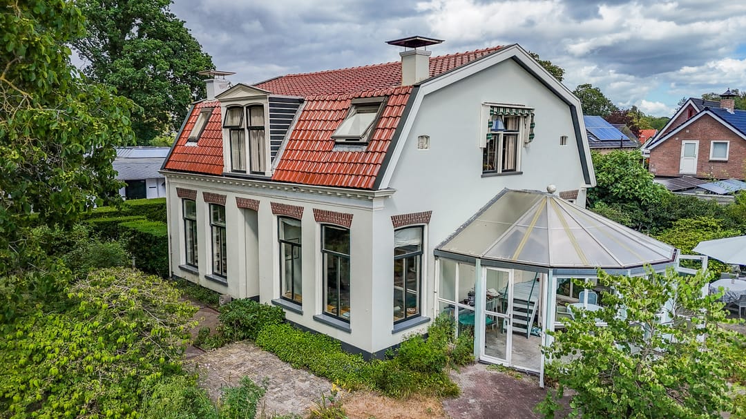 Photo 37 of Van Lyndenlaan 4
