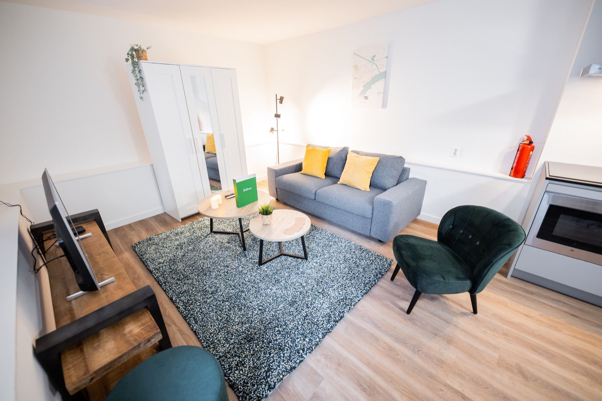Photo 9 of Weerstraat 39-B