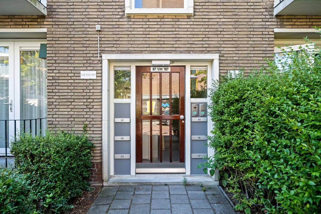 Photo 7 of Wilhelminastraat 99