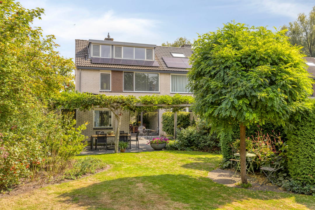 Photo 32 of Baroniesingel 21