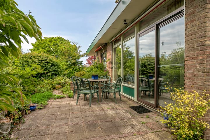 Vrijstaande woning te koop: Doornboomspark 15, Scherpenzeel (Ge)