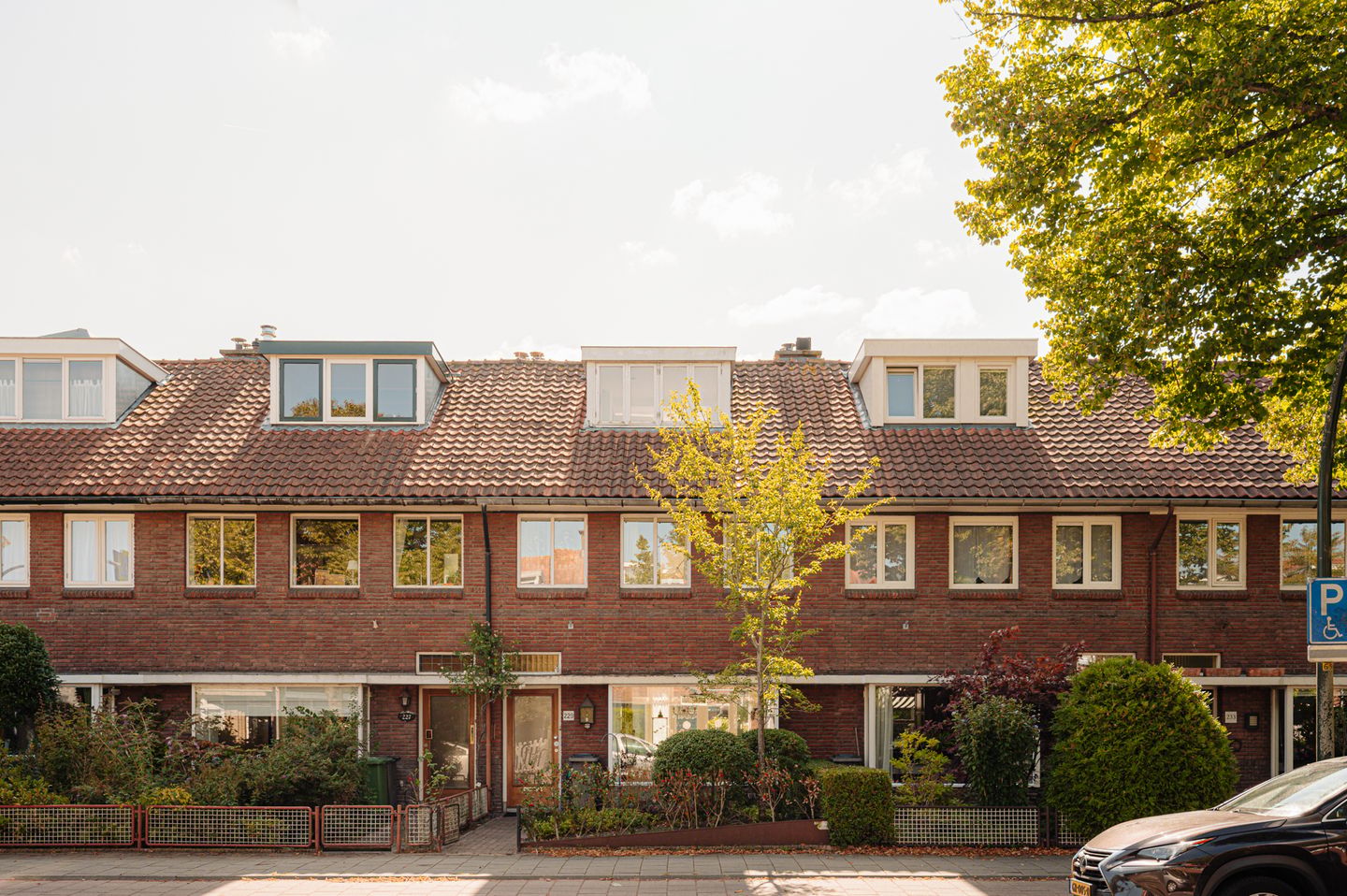 Foto 1 van Van Zuylen van Nijeveltstraat 229