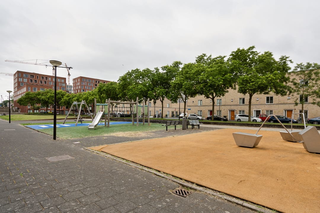 Photo 38 of Raoul Wallenbergstraat 169