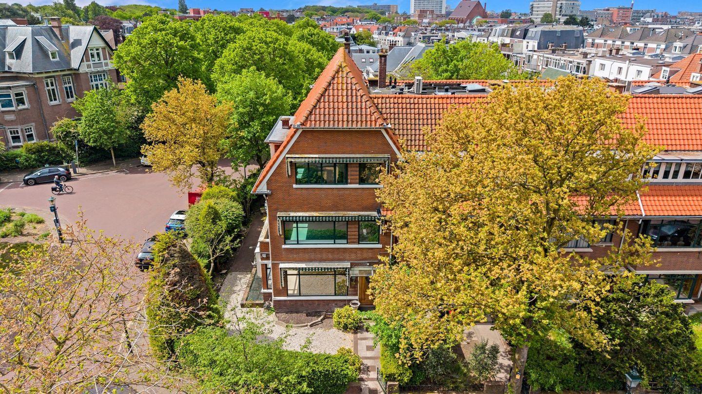 View photo 2 of Duinweg 23