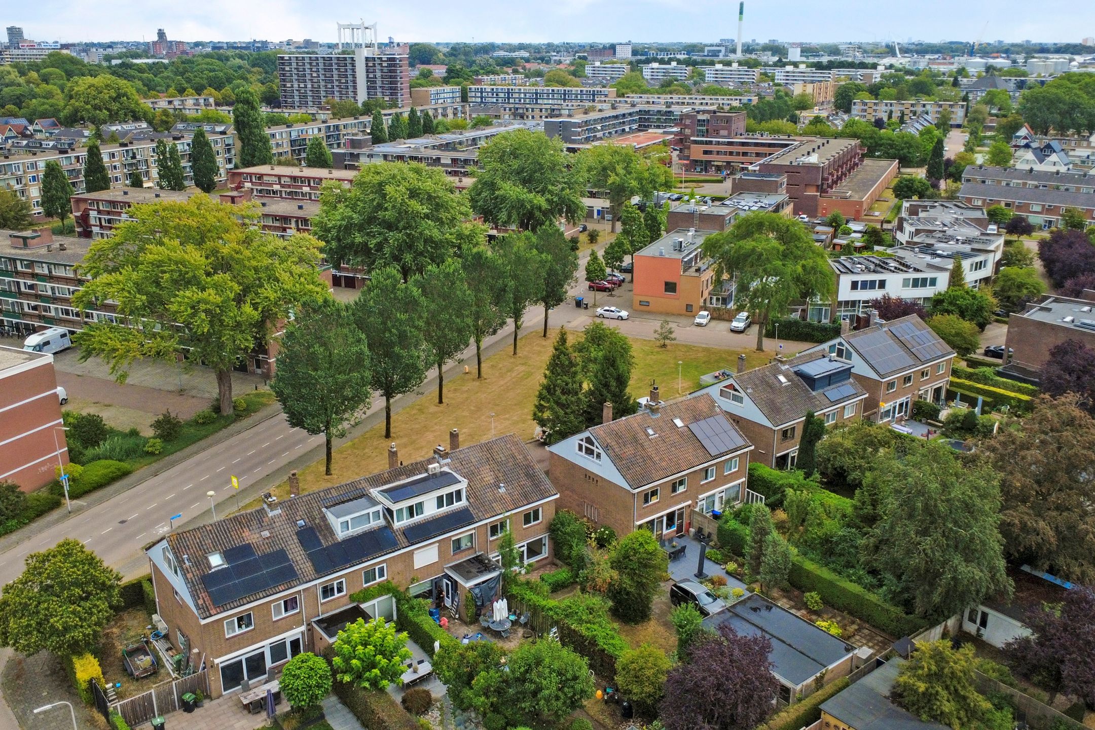 Photo 42 of Kort-Ambachtlaan 40