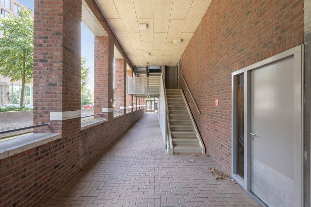 Photo 37 of Eerste Oosterparklaan 92-E