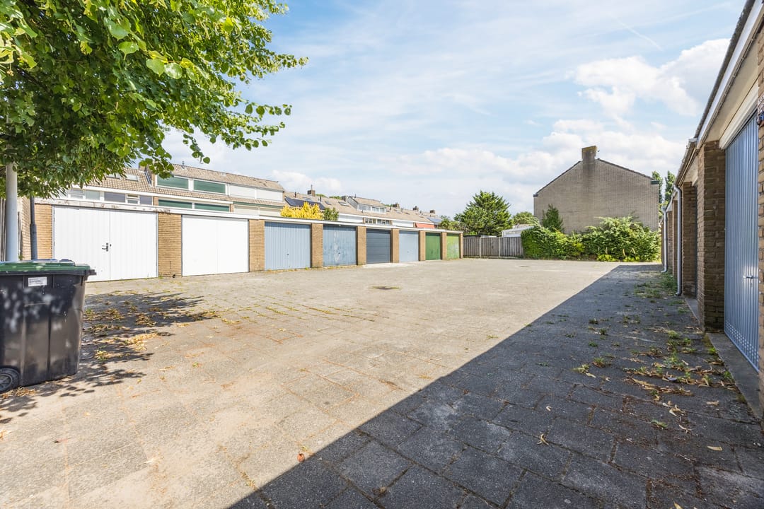 Foto 43 van Douwes Dekkerlaan 21