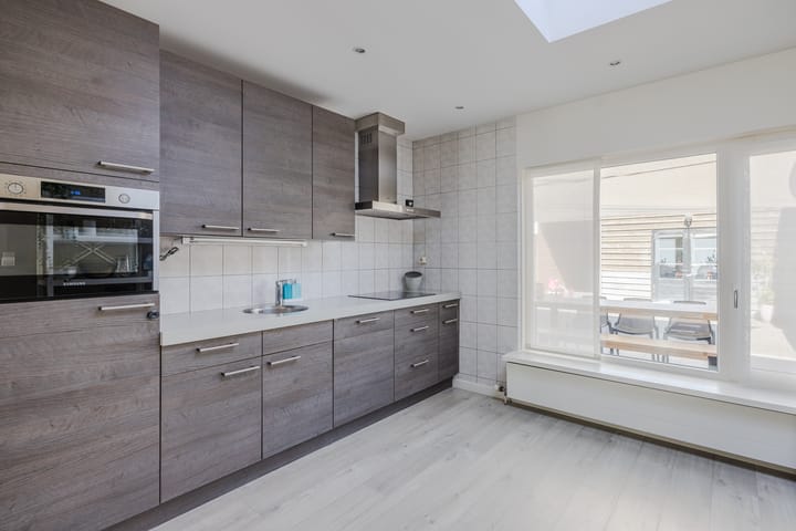 Tussenwoning te koop: Ericastraat 28, Bladel
