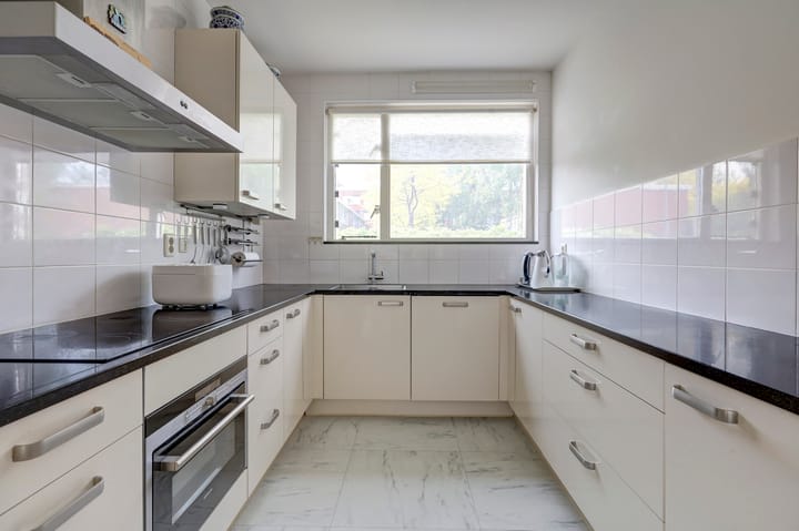 Foto 4 van Moltzerstraat 8