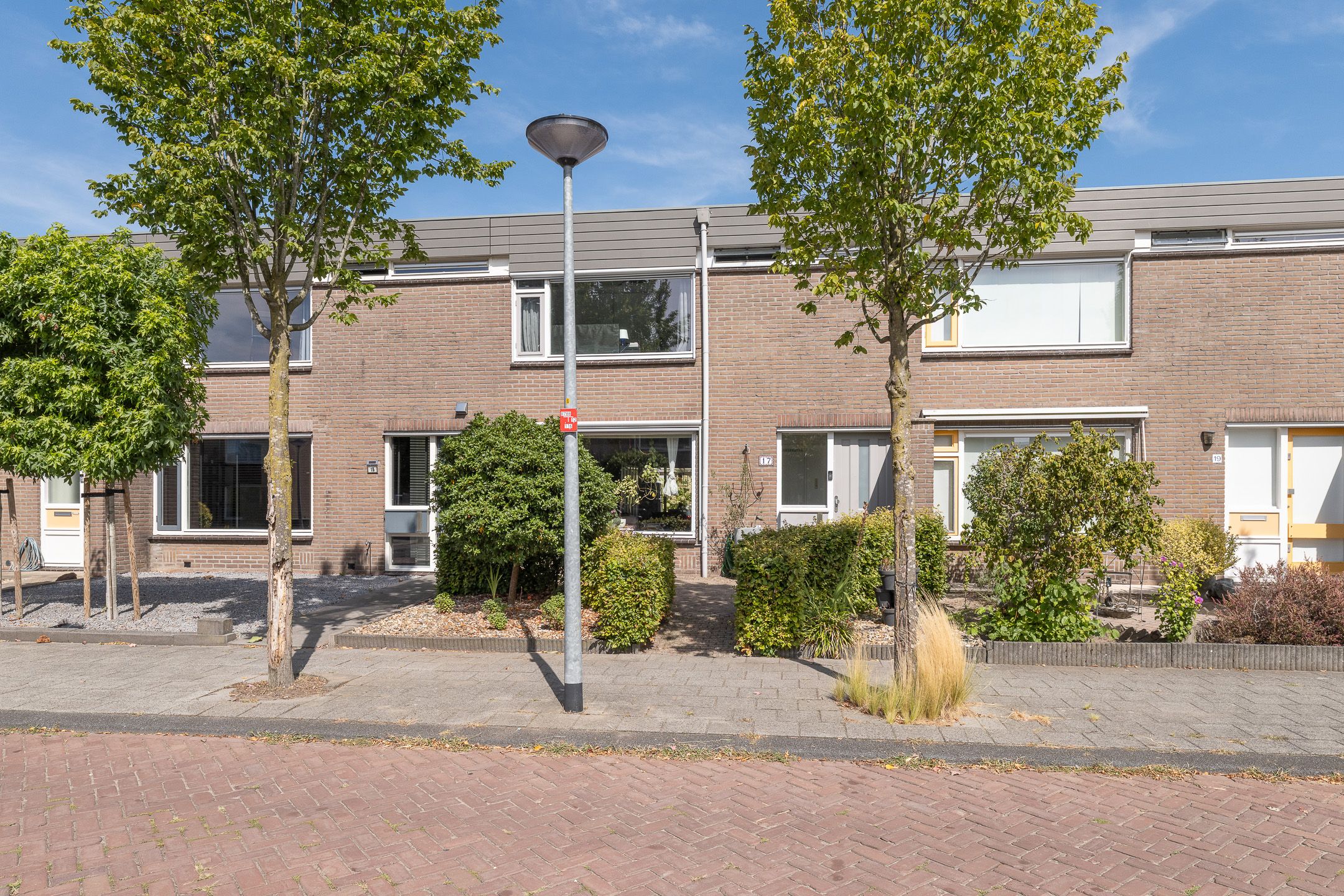 Foto 42 van Korenbloemstraat 17