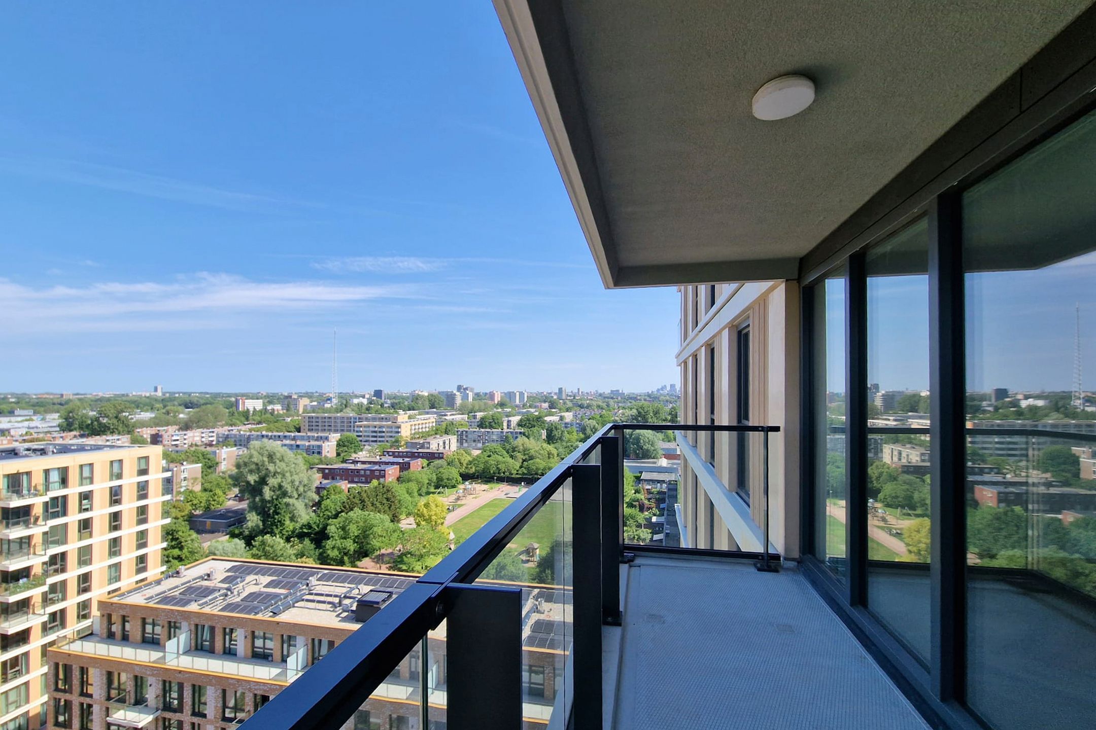 Photo 27 of Randveen 556