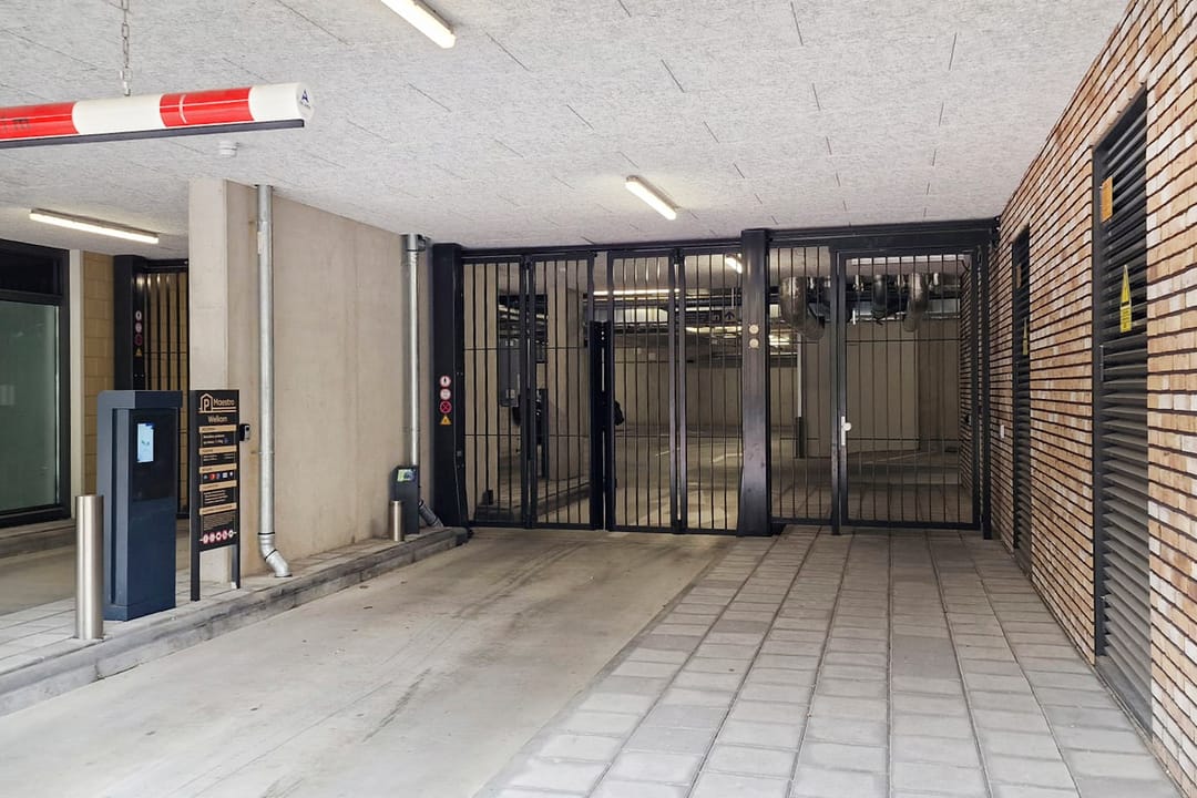 Photo 32 of Randveen 556