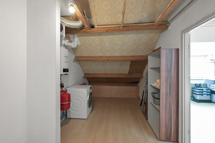 Tussenwoning te koop: Weegbreestraat 60, Alphen Aan Den Rijn