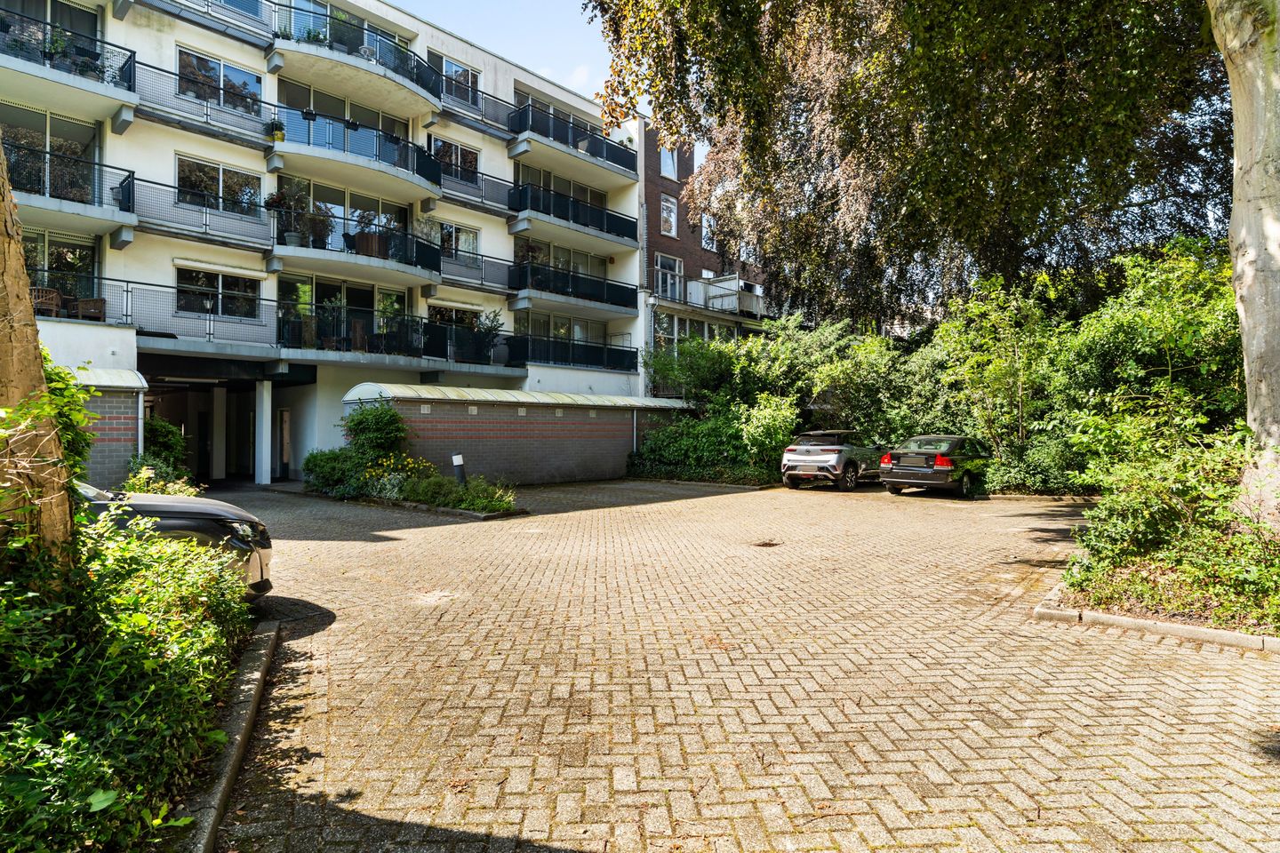 Photo 55 of Laan van Meerdervoort 25-P