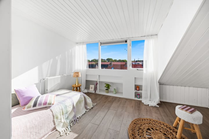 Appartement te koop: Prins Bernhardlaan 128, Voorburg