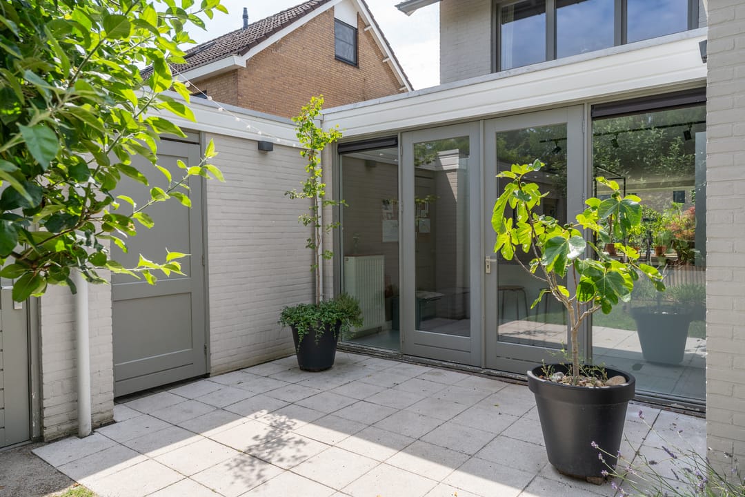 Photo 32 of Litserstraat 50