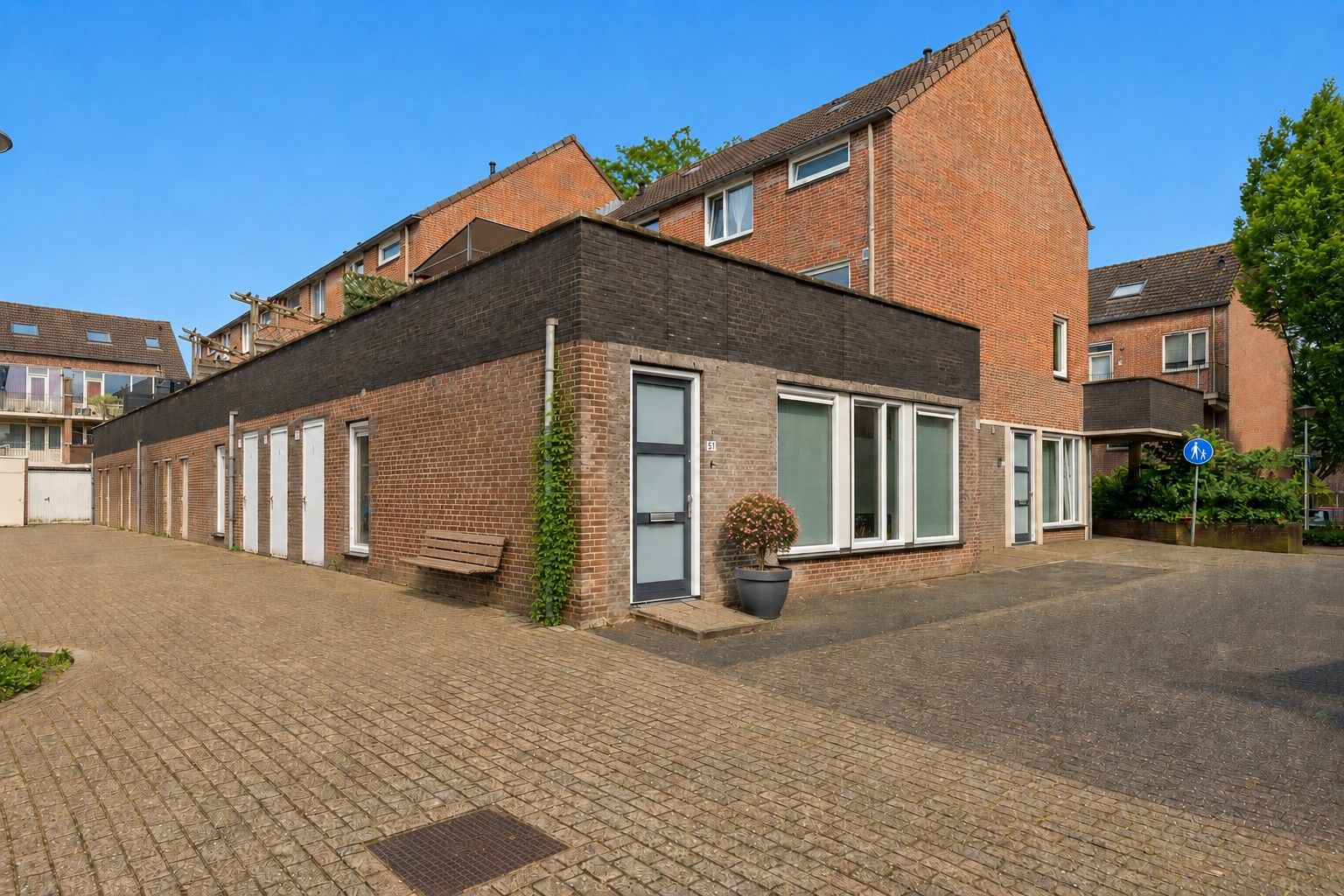 Groningenhof 51 