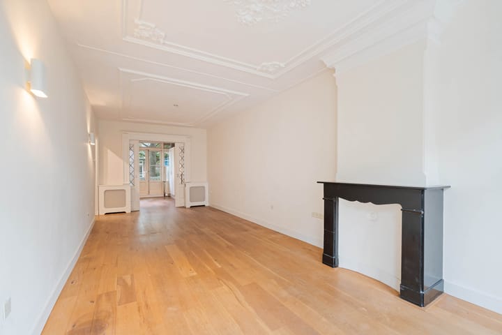 Photo 5 of Cornelis Anthoniszstraat 77-1