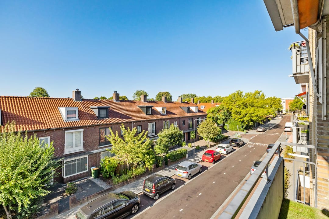 Photo 53 of Robijnstraat 19-A
