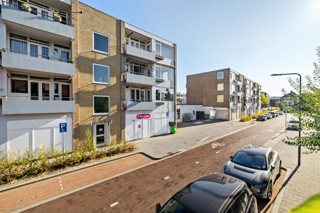Photo 7 of Robijnstraat 19-A