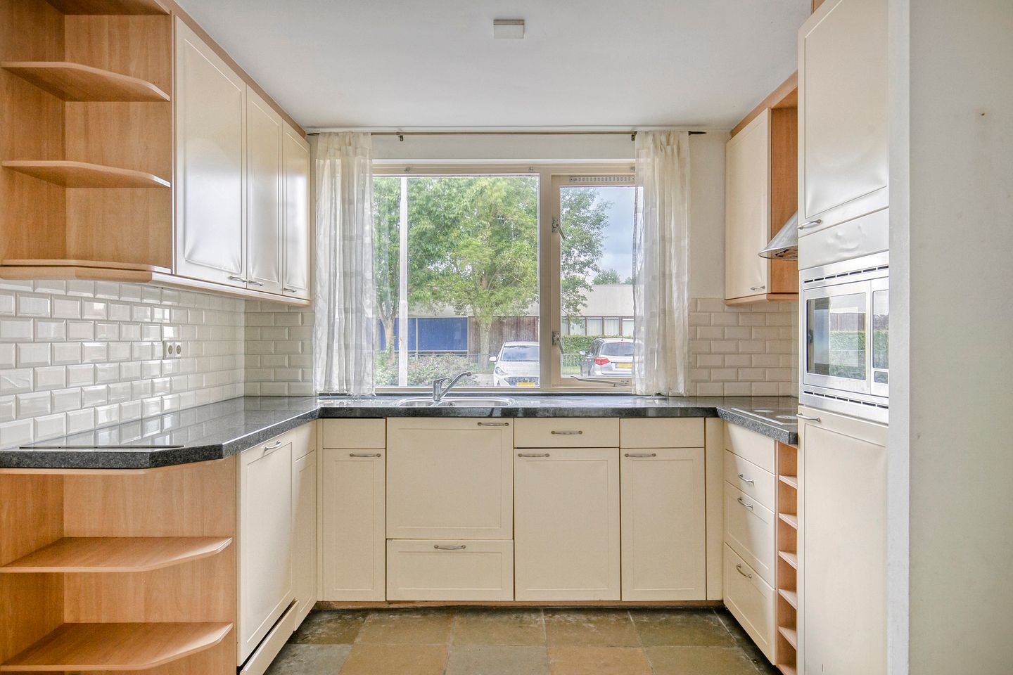 Photo 14 of Giekerkstraat 60