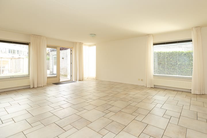 Foto 4 van Albert Schweitzerlaan 29