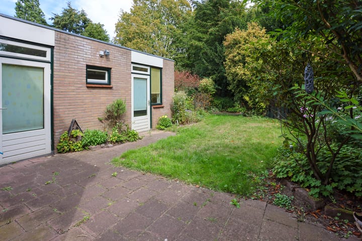 Twee-onder-één-kap te koop: Kamperfoelielaan 10, Wageningen