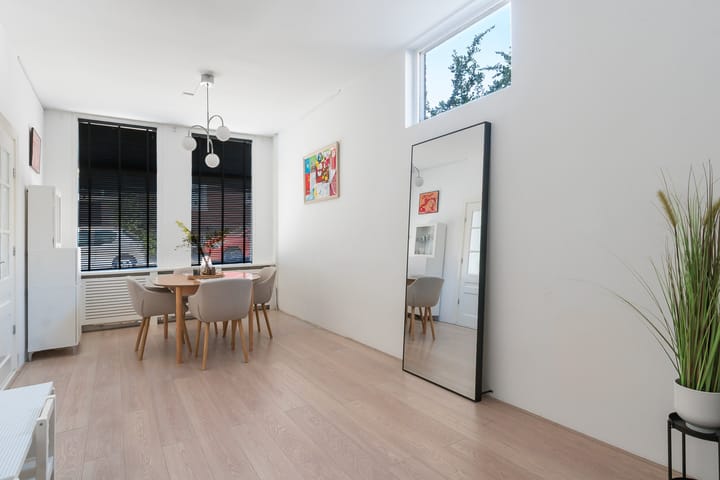 Tussenwoning te koop: Lombokstraat 2, Dordrecht