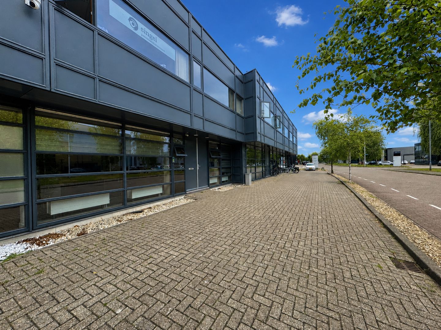 View photo 3 of Samsonweg 64