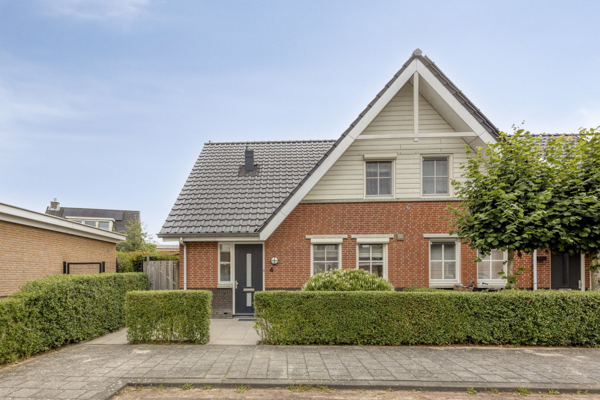 Arend Braatlaan 4 