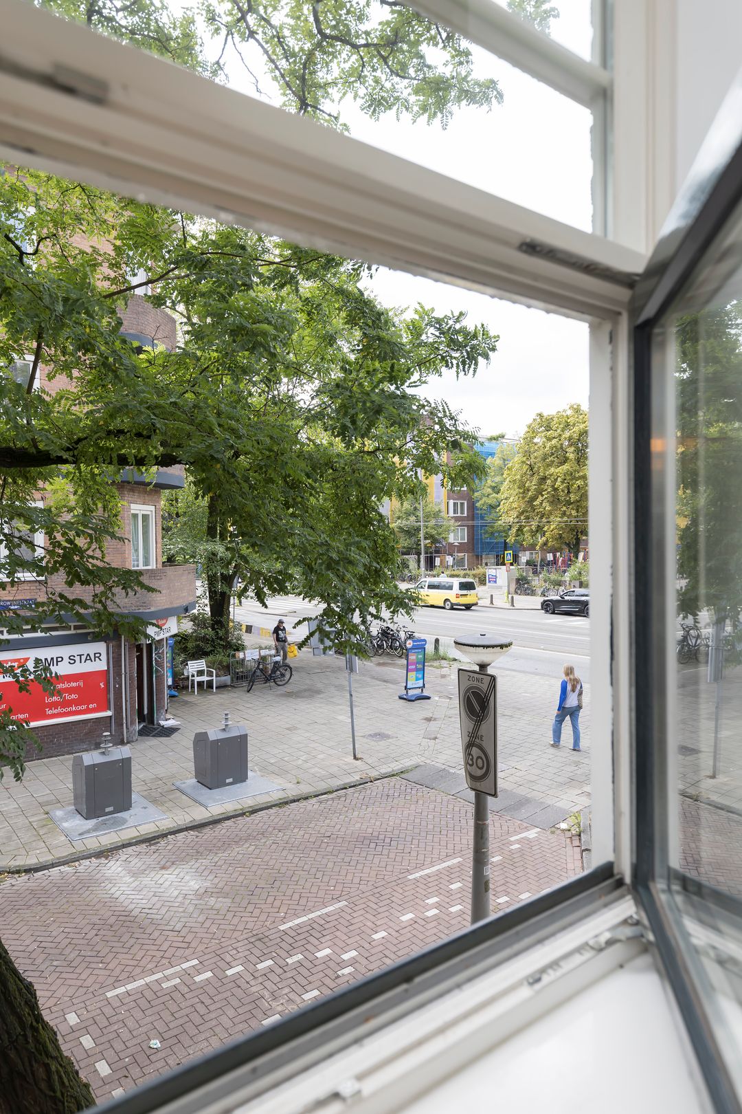 Foto 38 van Hoofdweg 96-1