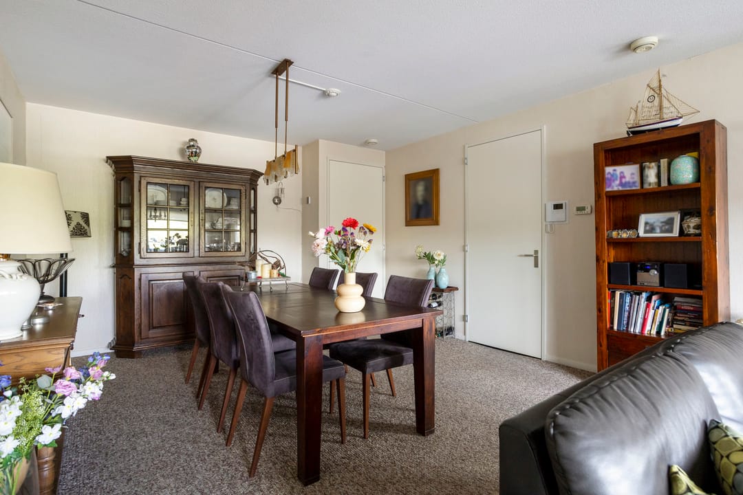 Photo 13 of Pastoor van Beugenstraat 49