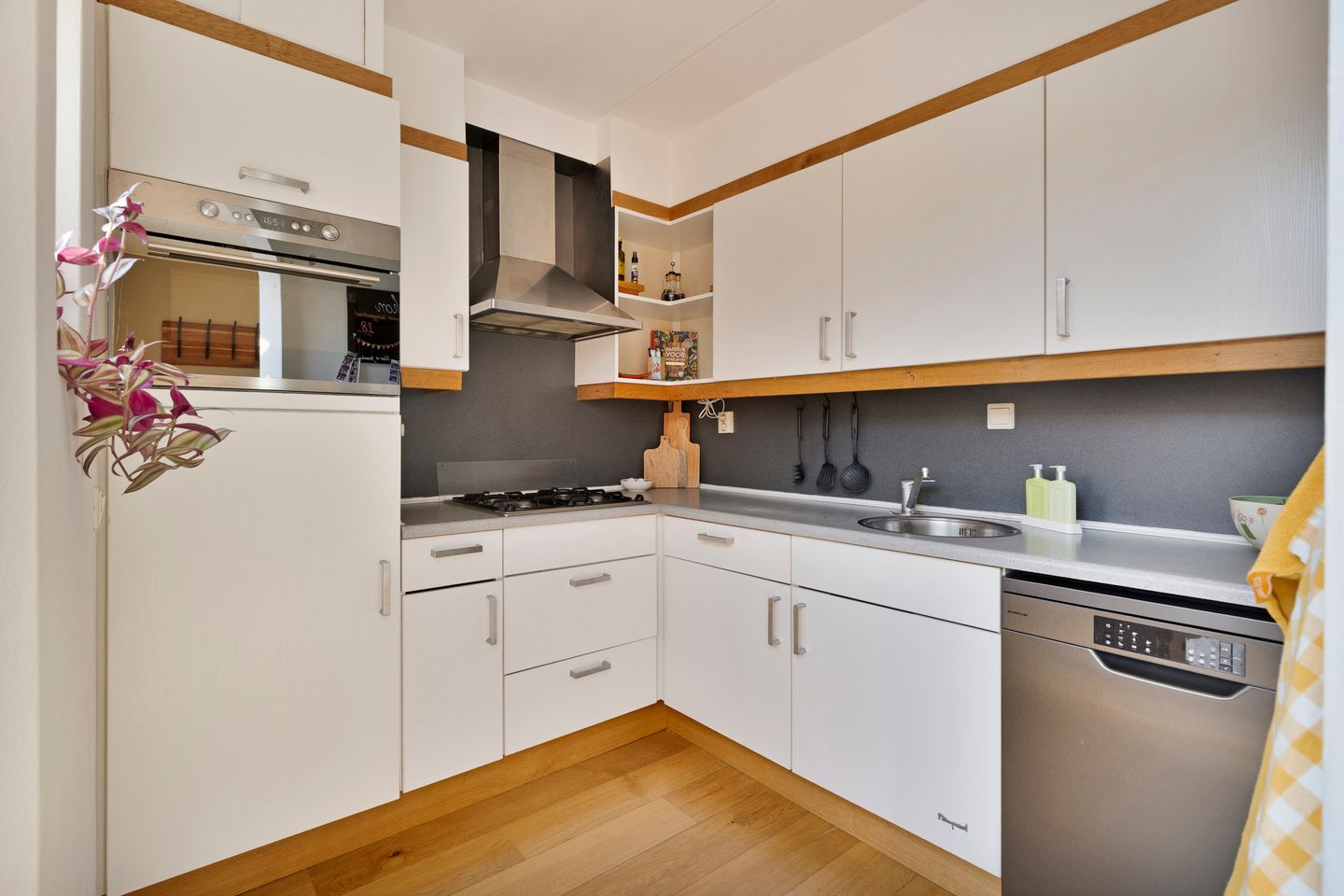 Photo 14 of Kap. Verheggenstraat 18